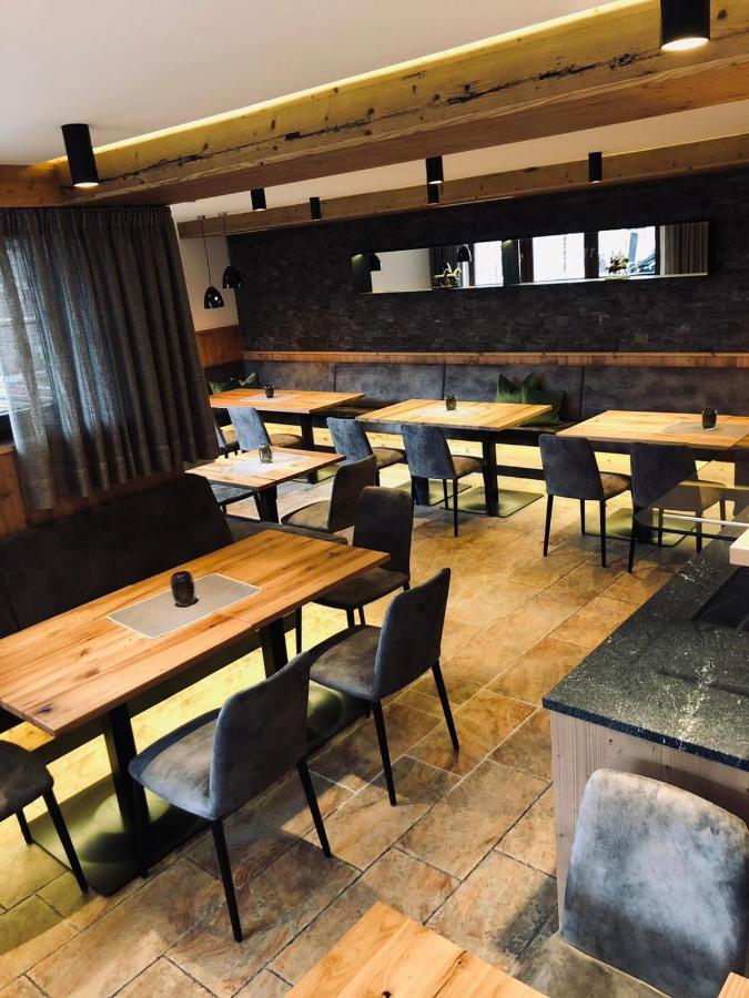Hotel Roesslwirt Κίρχμπεργκ ιν Τιρόλ Εξωτερικό φωτογραφία