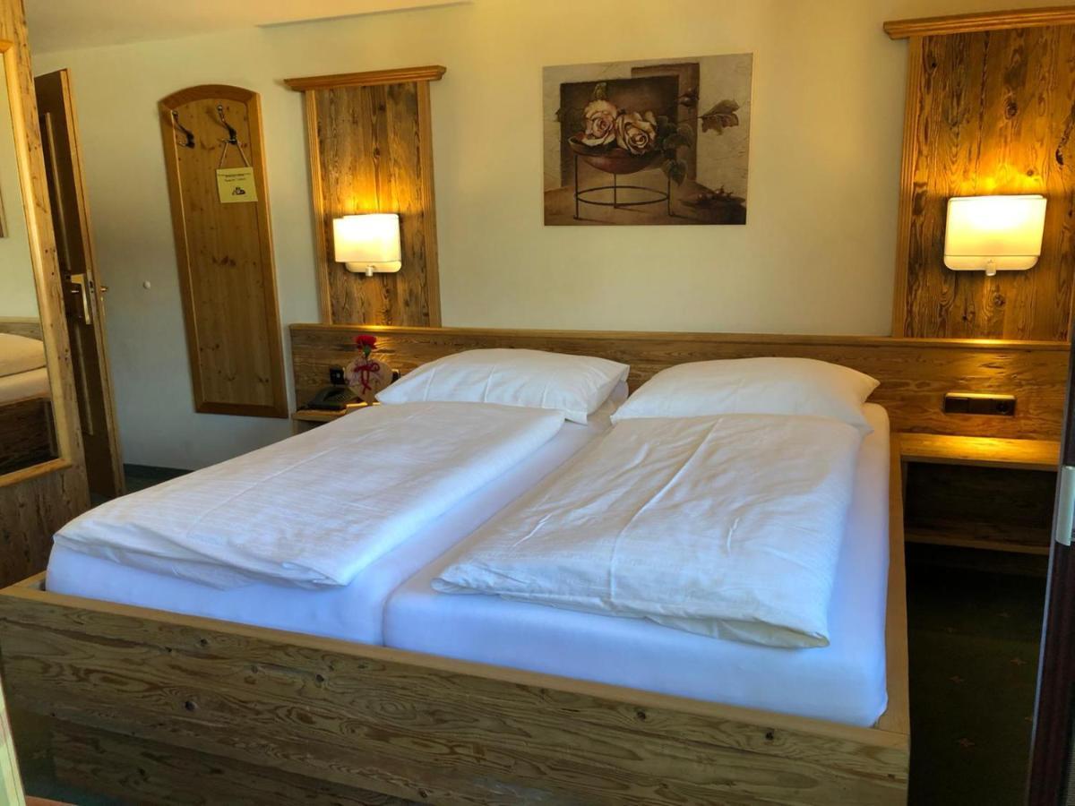 Hotel Roesslwirt Κίρχμπεργκ ιν Τιρόλ Εξωτερικό φωτογραφία