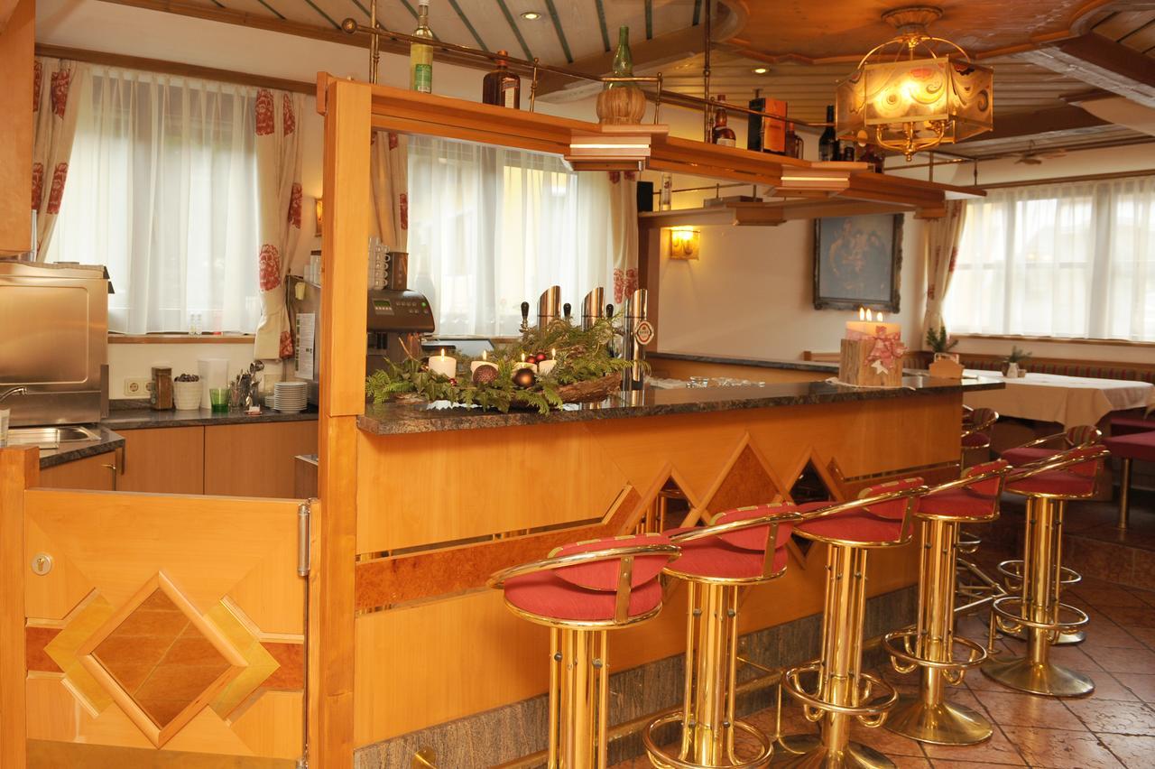 Hotel Roesslwirt Κίρχμπεργκ ιν Τιρόλ Εξωτερικό φωτογραφία